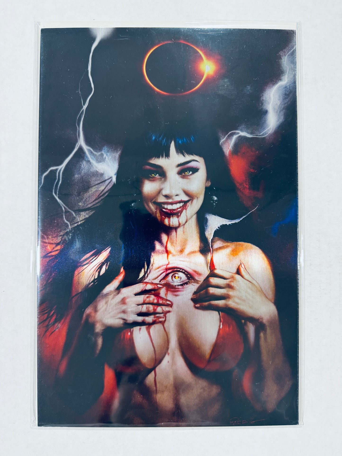 VAMPIRELLA #4 NM Cover F Lucio Parrillo Premium Metal Variant