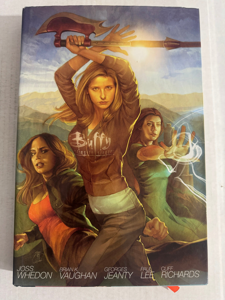 BUFFY THE VAMPIRE SLAYER Season 8 Vol 1 HC OOP