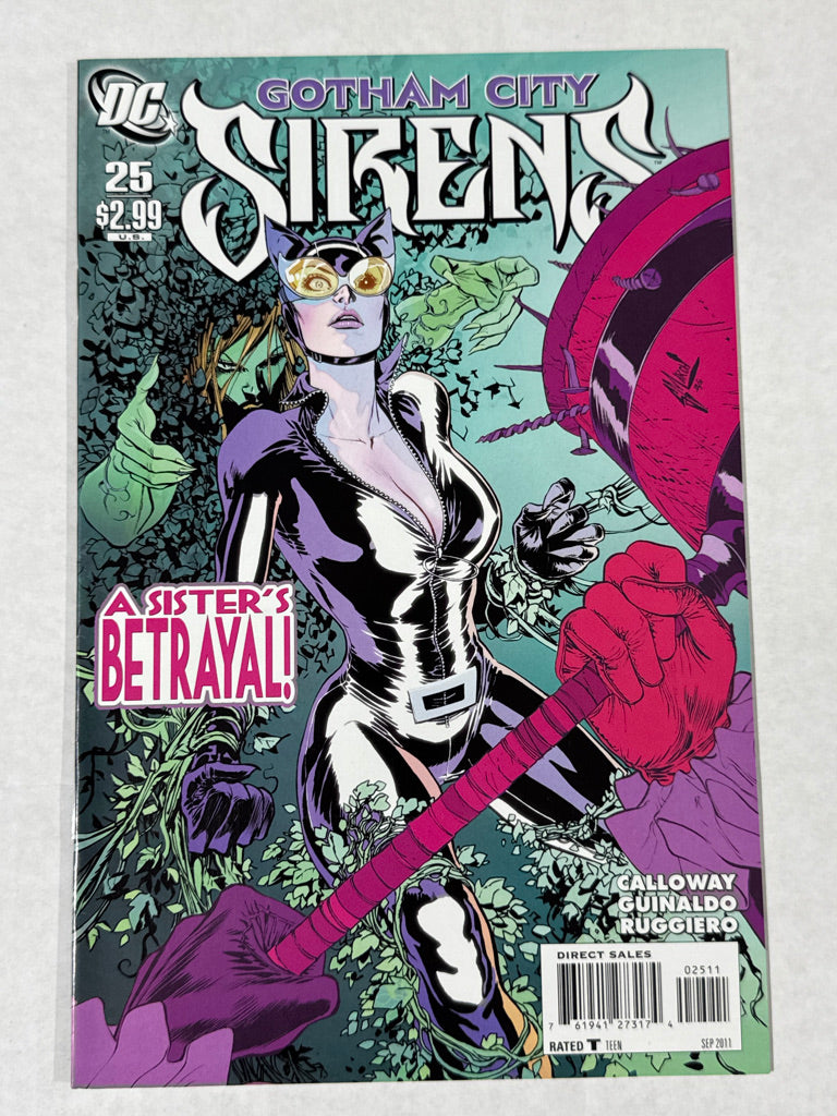 GOTHAM CITY SIRENS #25 NM-