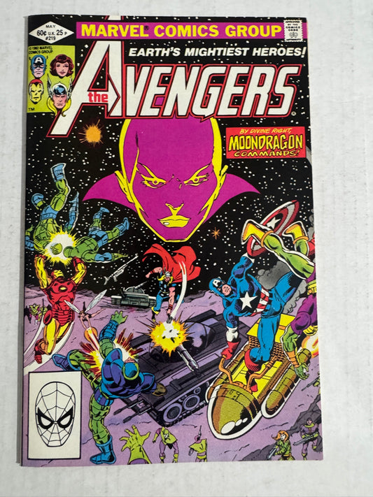 AVENGERS #219 NM