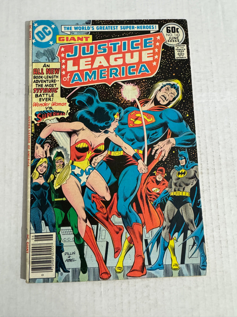 JUSTICE LEAGUE OF AMERICA #143 VG+ 1ST APPEARANCE