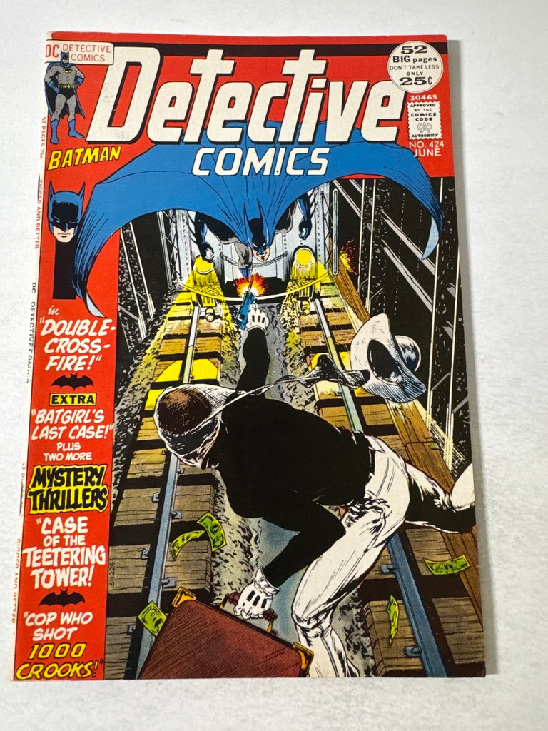 DETECTIVE COMICS #424 VF+ Mike Kaluta  Cover