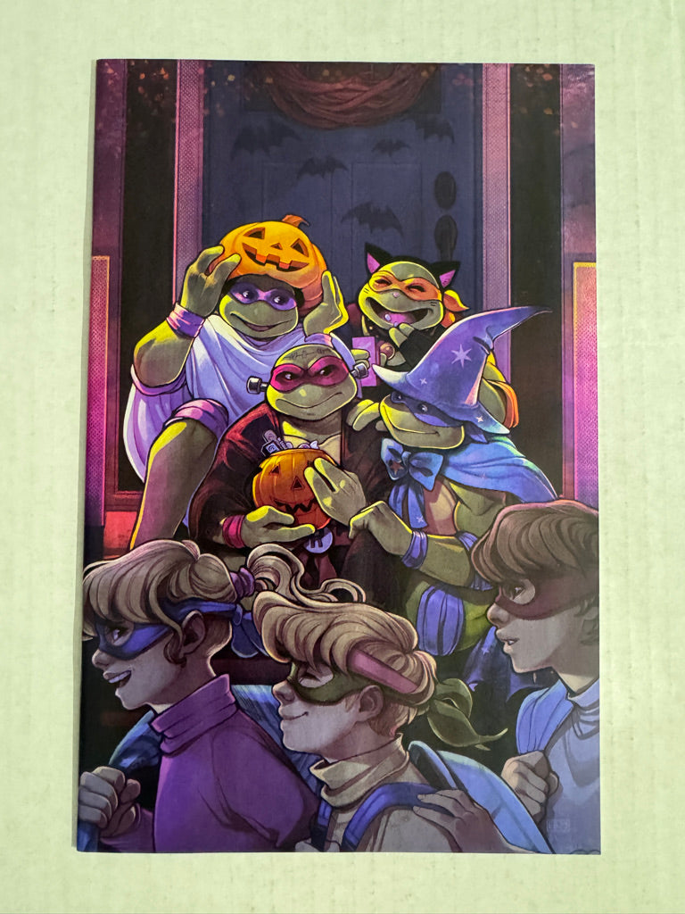 TEENAGE MUTANT NINJA TURTLES SATURDAY MORNING ADVENTURES HALLOWEEN SPECIAL NM 1:25 Virgin Variant