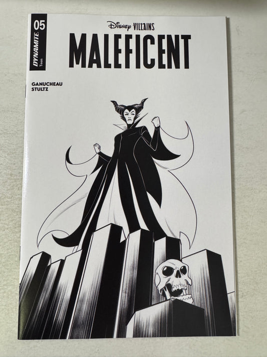 DISNEY VILLAINS: MALEFICENT #5 Vol 2 NM 1:5 B/W Variant
