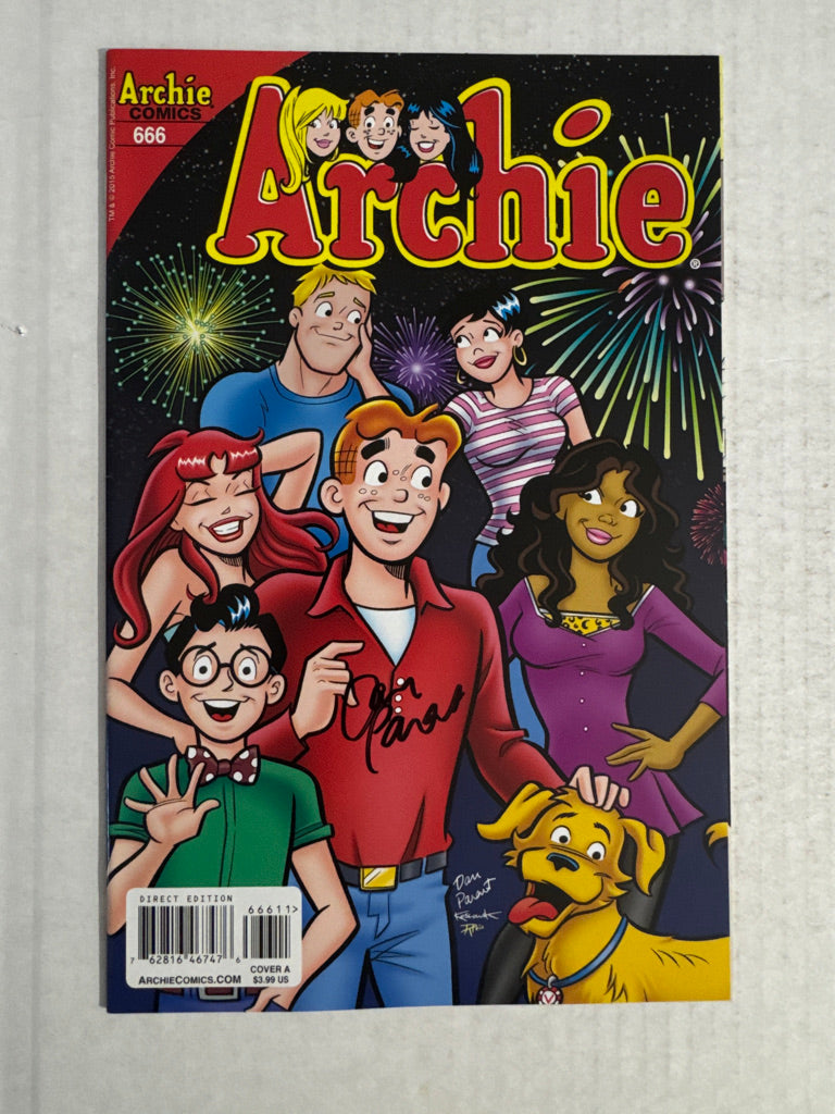 ARCHIE #666 VF/NM SIGNED by DAN PARENT