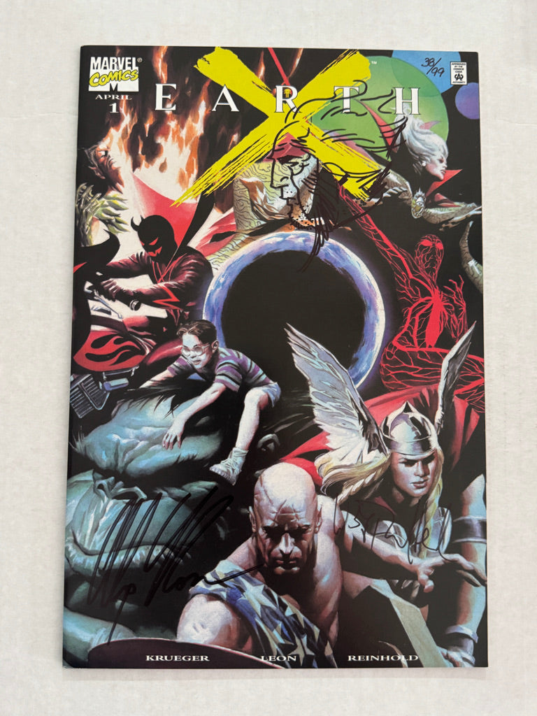 EARTH X #1 NM- Variant  SIGNED by Alex Ross & Reinhold (W/ Head Sketch) LTD to 99