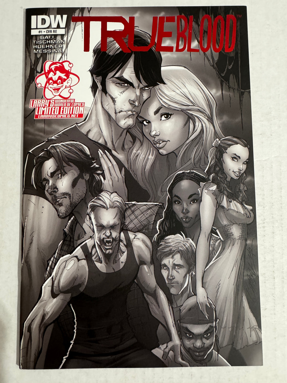 TRUE BLOOD #1 NM Larry's Wonderworld Exclusive J SCOTT CAMPBELL Red Foil Variant