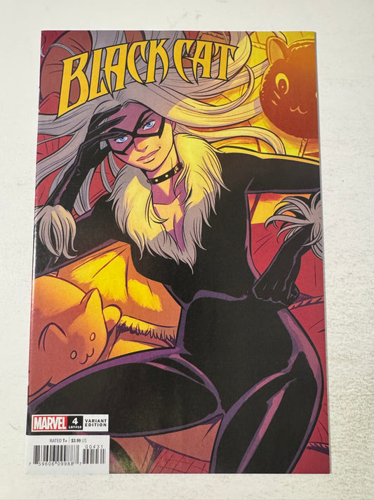 BLACK CAT #4 Vol 3 NM Natasha Bustos Variant