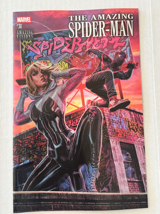 AMAZING SPIDER-MAN #31 Vol 7 NM Lee Bermejo Variant