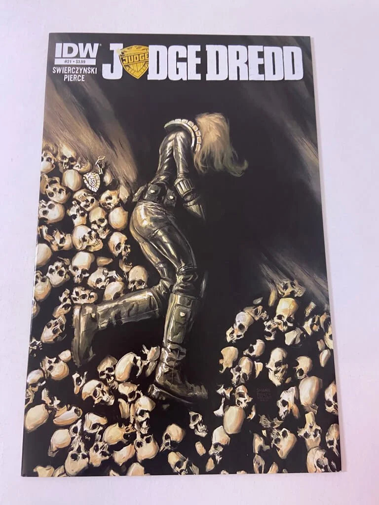 JUDGE DREDD #21 NM  (IDW)