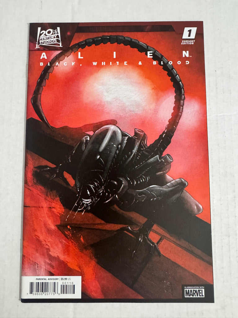 ALIEN BLACK WHITE & BLOOD #1 NM 1:25 Mobili Variant