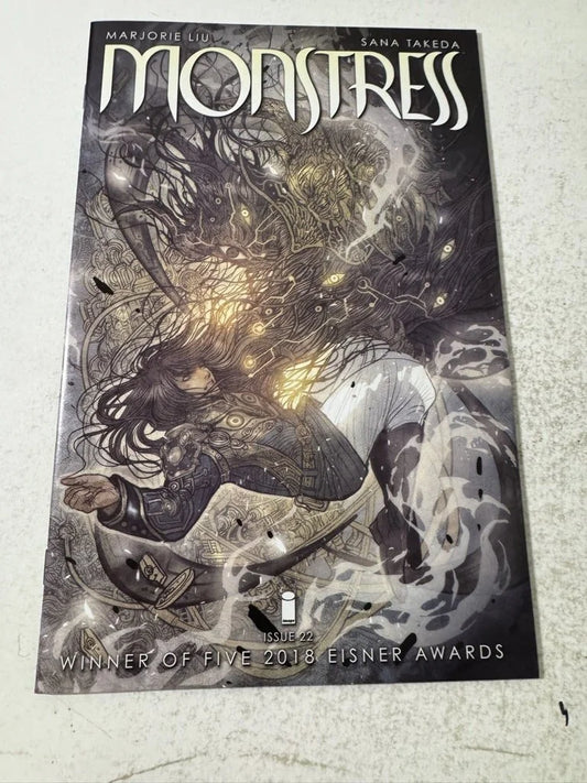 MONSTRESS #22 NM