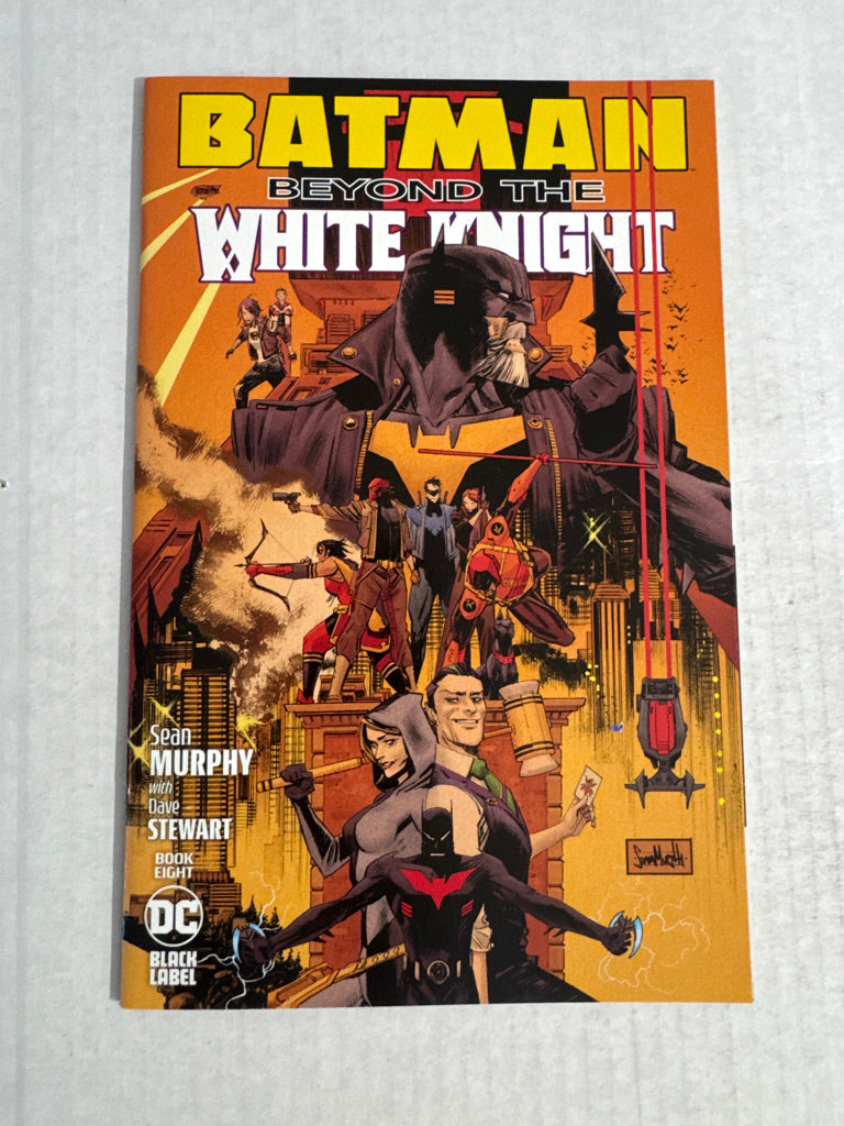 BATMAN BEYOND THE WHITE KNIGHT #8 NM Greg Capullo Variant