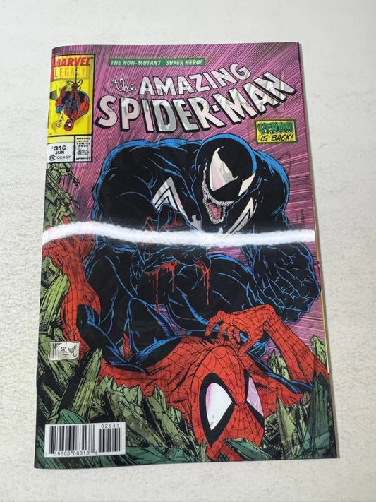 SPIDER-GWEN #25 Vol 2 NM Lenticular Variant
