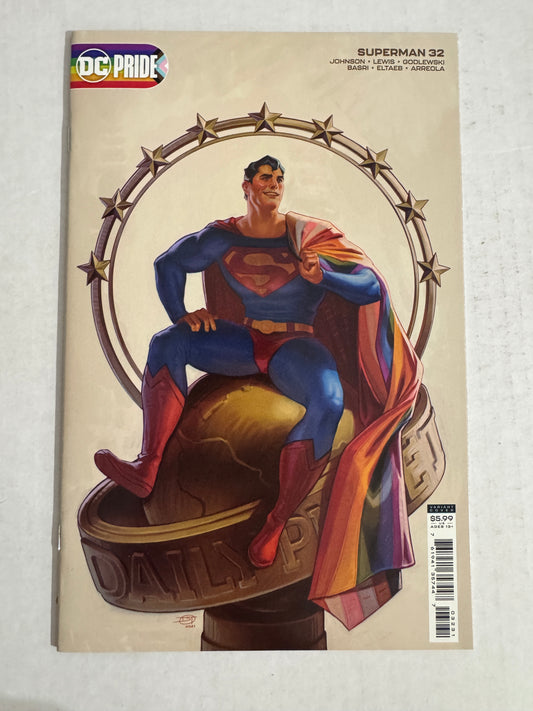 SUPERMAN #32 Vol 5 NM David Talaski Variant