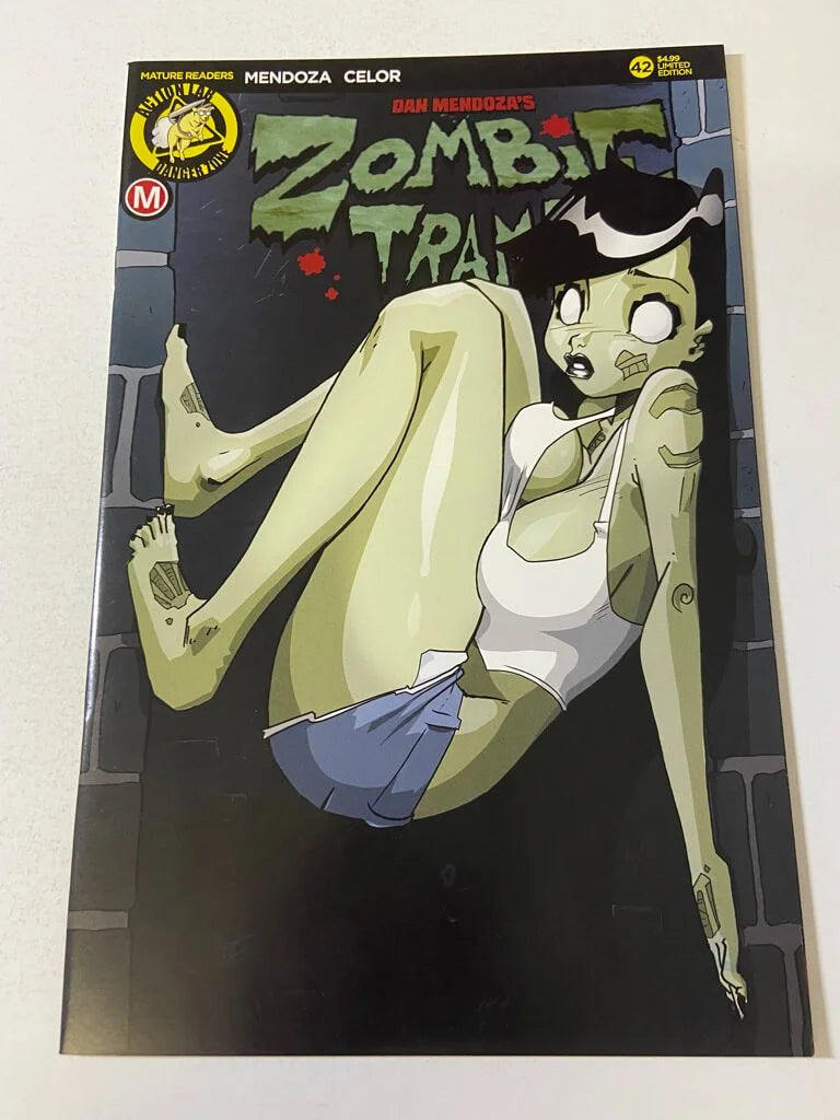 ZOMBIE TRAMP #42 NM Dan Mendoza Variant