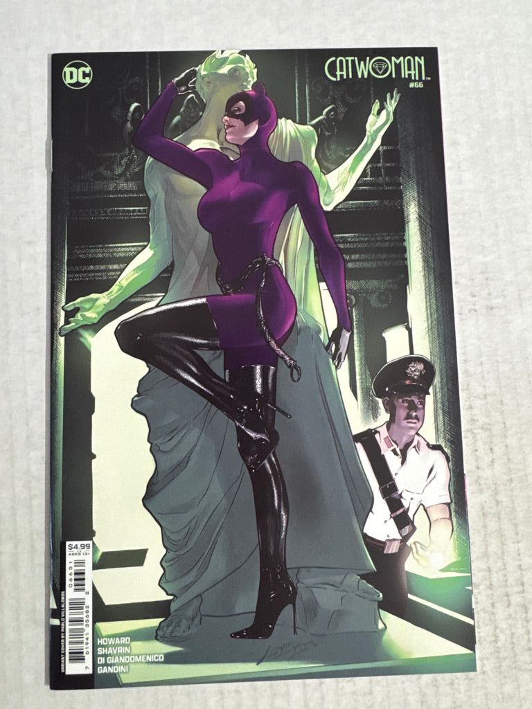 CATWOMAN #66 Vol 5 NM Villalobos Variant