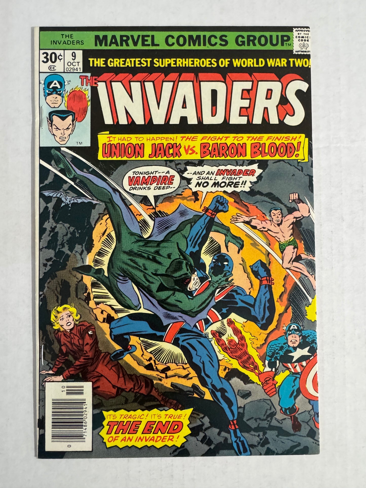 INVADERS #9 VF/NM