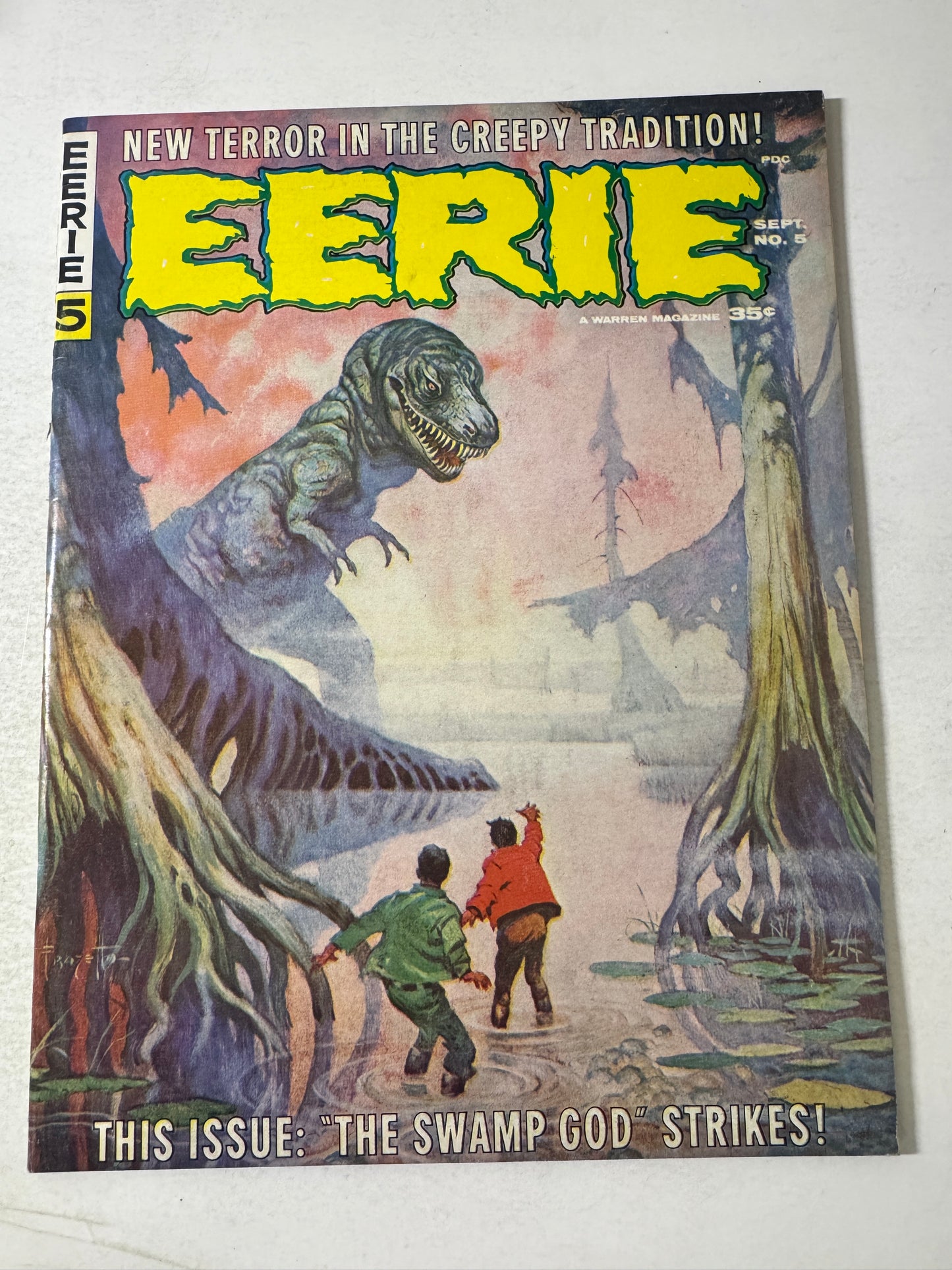 EERIE #5 VF/NM Frank Frazetta Cover