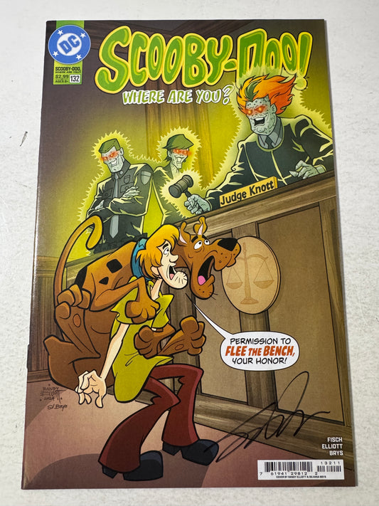 SCOOBY-DOO Where Are You? #132 NM SIGNED by Scott Innes (Voice of Scooby)