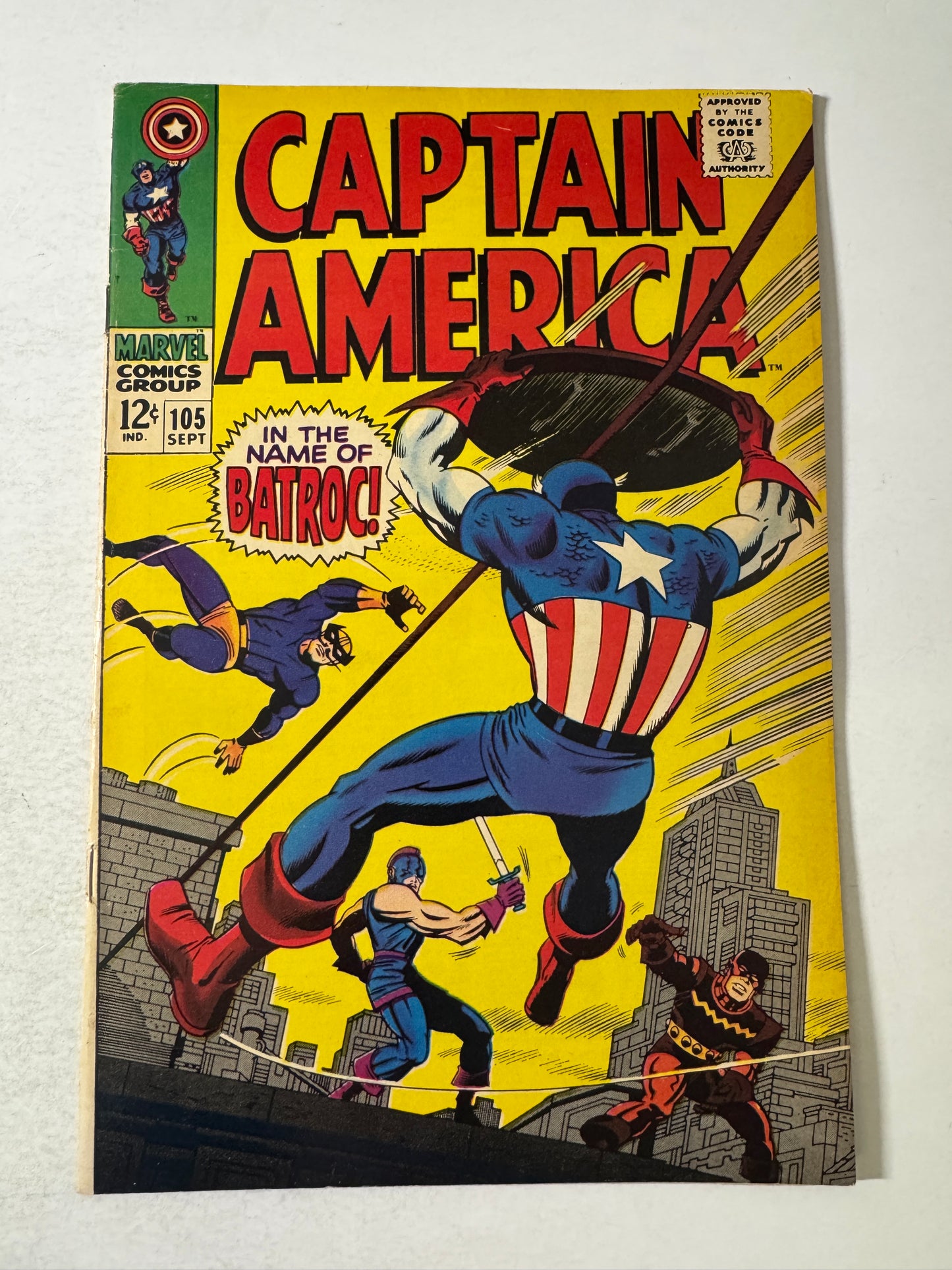CAPTAIN AMERICA #105 FN/VF