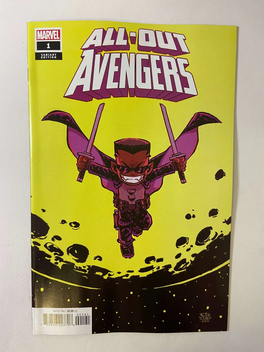 ALL-OUT AVENGERS #1 NM Skottie Young Variant
