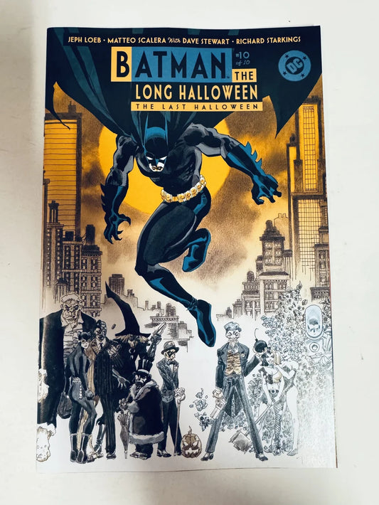 BATMAN THE LONG HALLOWEEN The Last Halloween #10 NM Tim Sale Cover