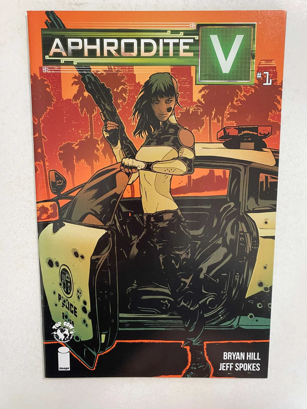 APHRODITE V #1 NM Jeff Spokes Cover