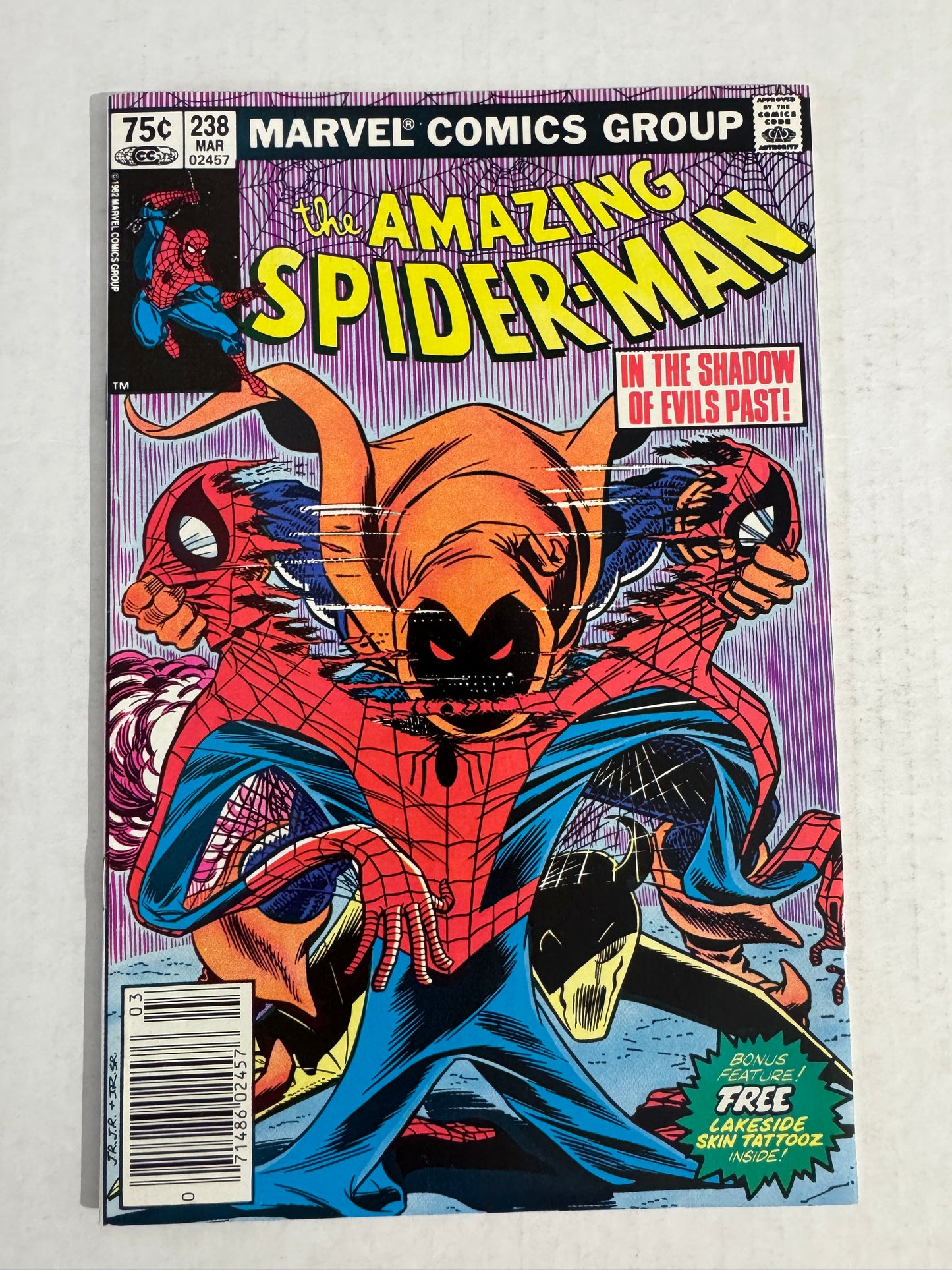 AMAZING SPIDER-MAN #238 VF/NM CANADIAN PRICE VARIANT 1ST APPEARANCE W/ Tattooz