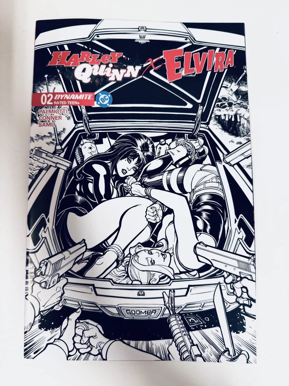 HARLEY QUINN X ELVIRA #2 NM 1:10 B/W Chad Hardin Variant