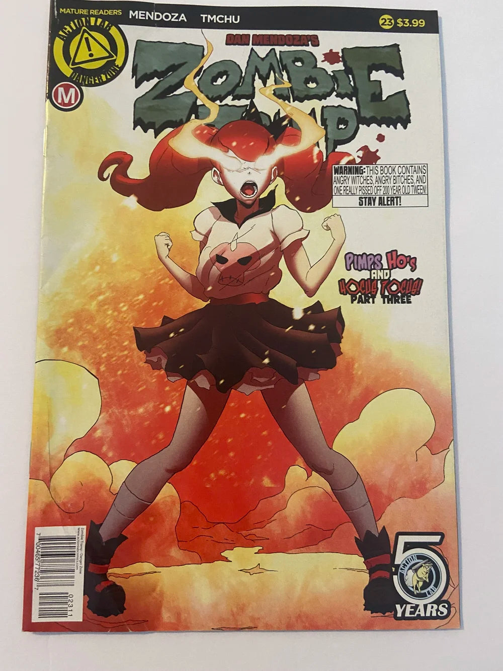 ZOMBIE TRAMP #23 NM