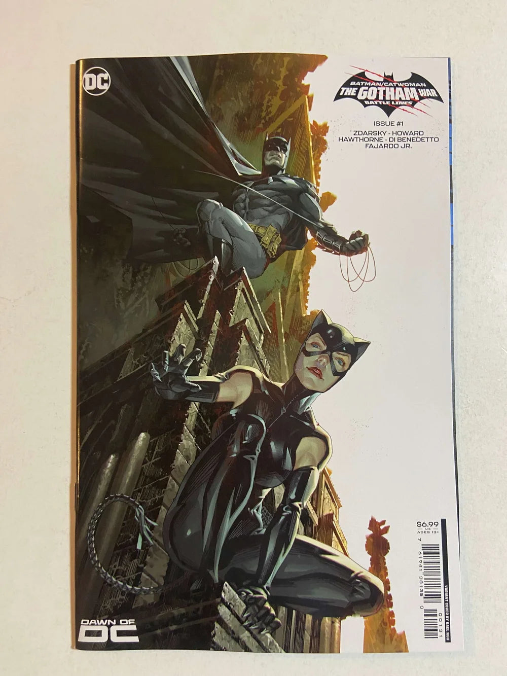 BATMAN CATWOMAN The Gotham War Battle Lines #1 NM Kael Gnu Variant