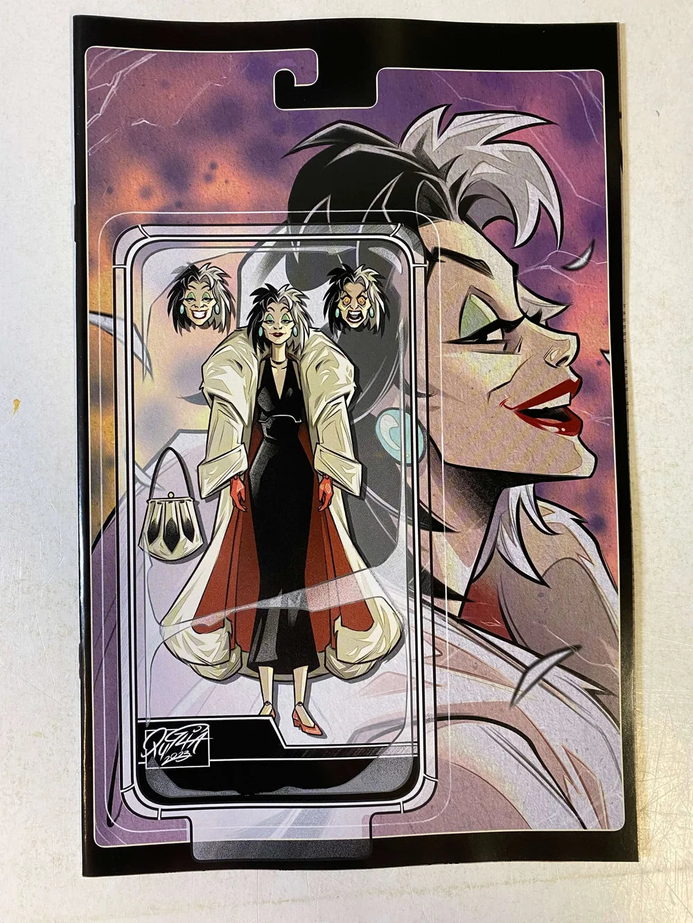 DISNEY VILLAINS : CRUELLA DE VIL #1 NM 1:10 Virgin Action Figure Variant