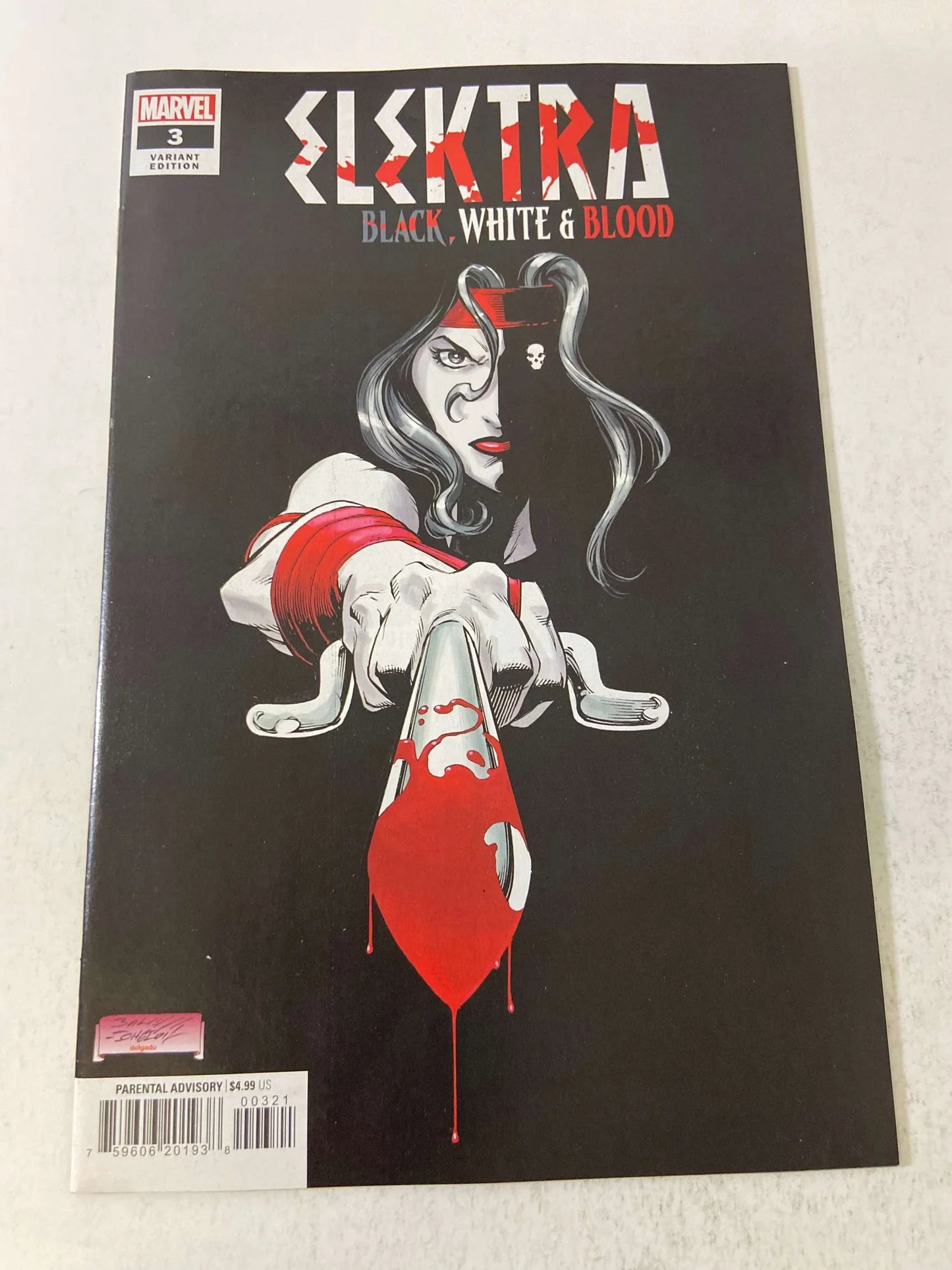 ELEKTRA Black White & Blood #3 NM Mark Bagley Variant
