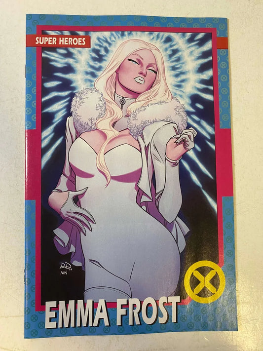 X-MEN #31 Vol 5 NM Dauterman Emma Frost Trading Card Variant