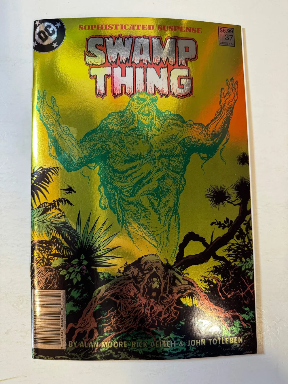 SWAMP THING #37 Vol 2 NM Facsimile Foil  Variant