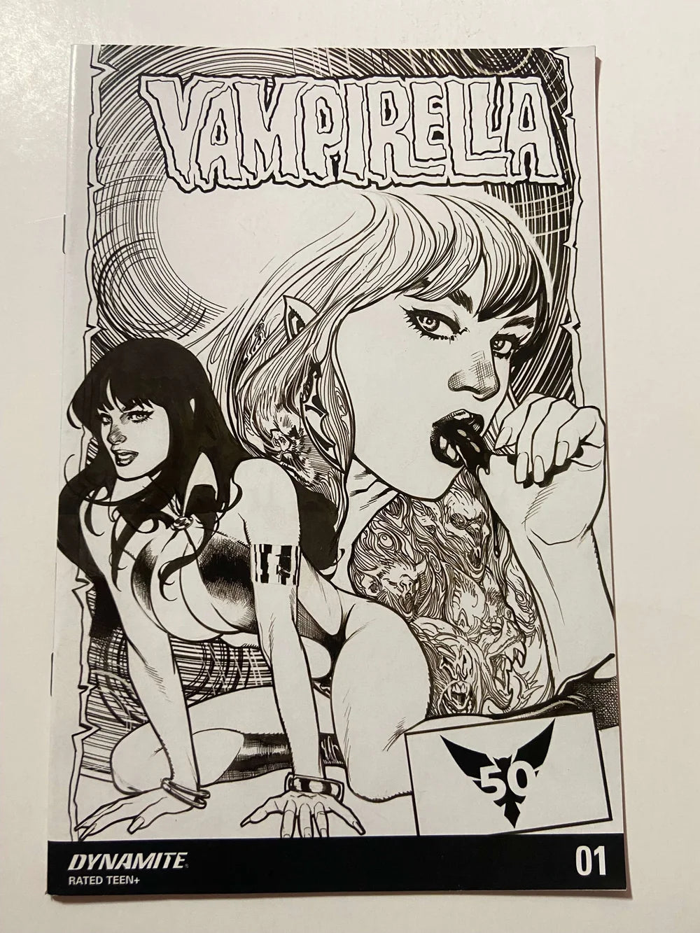 VAMPIRELLA #1 Vol 5 1:20 Adam Hughes B/W Variant