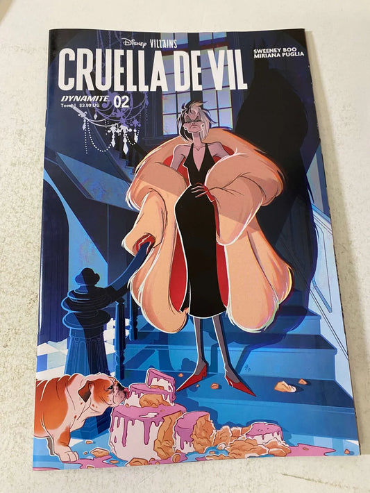 DISNEY VILLAINS : CRUELLA DE VIL #2 NM Sweeney Boo B Variant