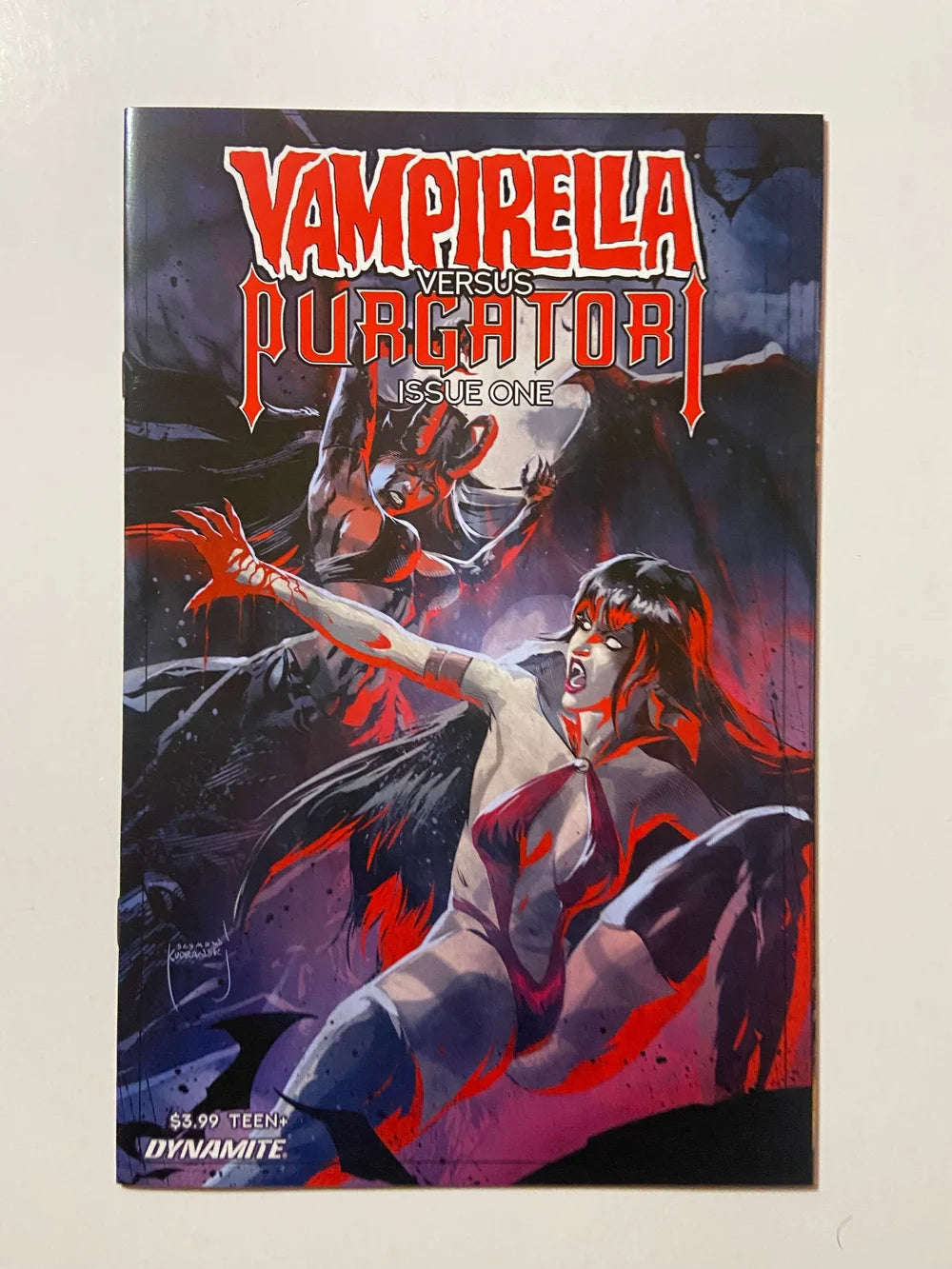 VAMPIRELLA VERSUS PURGATORI #1 NM Kudranski  Variant