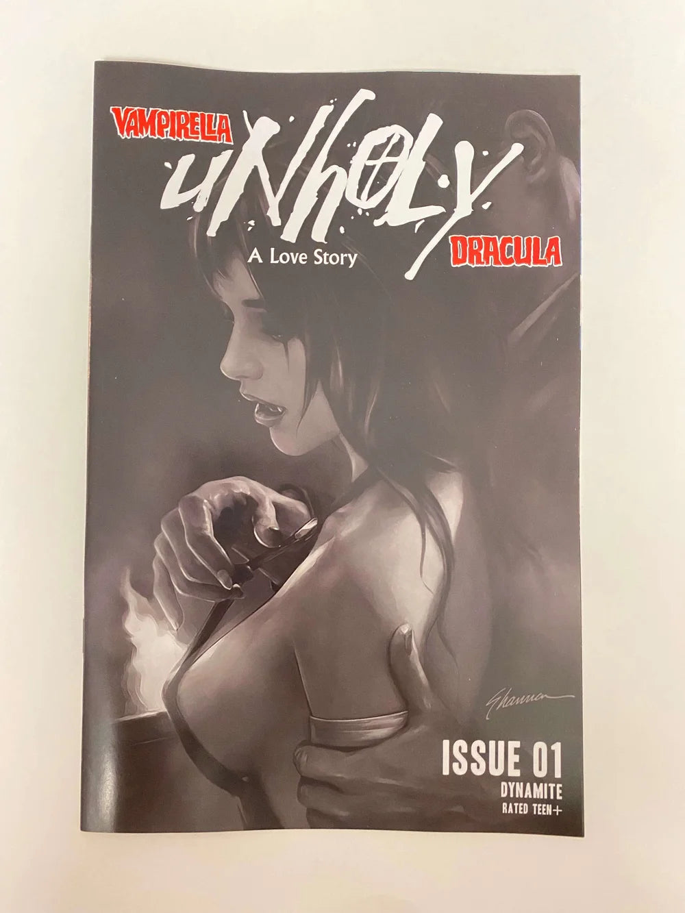VAMPIRELLA DRACULA UNHOLY #1 NM 1:15 B/W Shannon Maer Variant