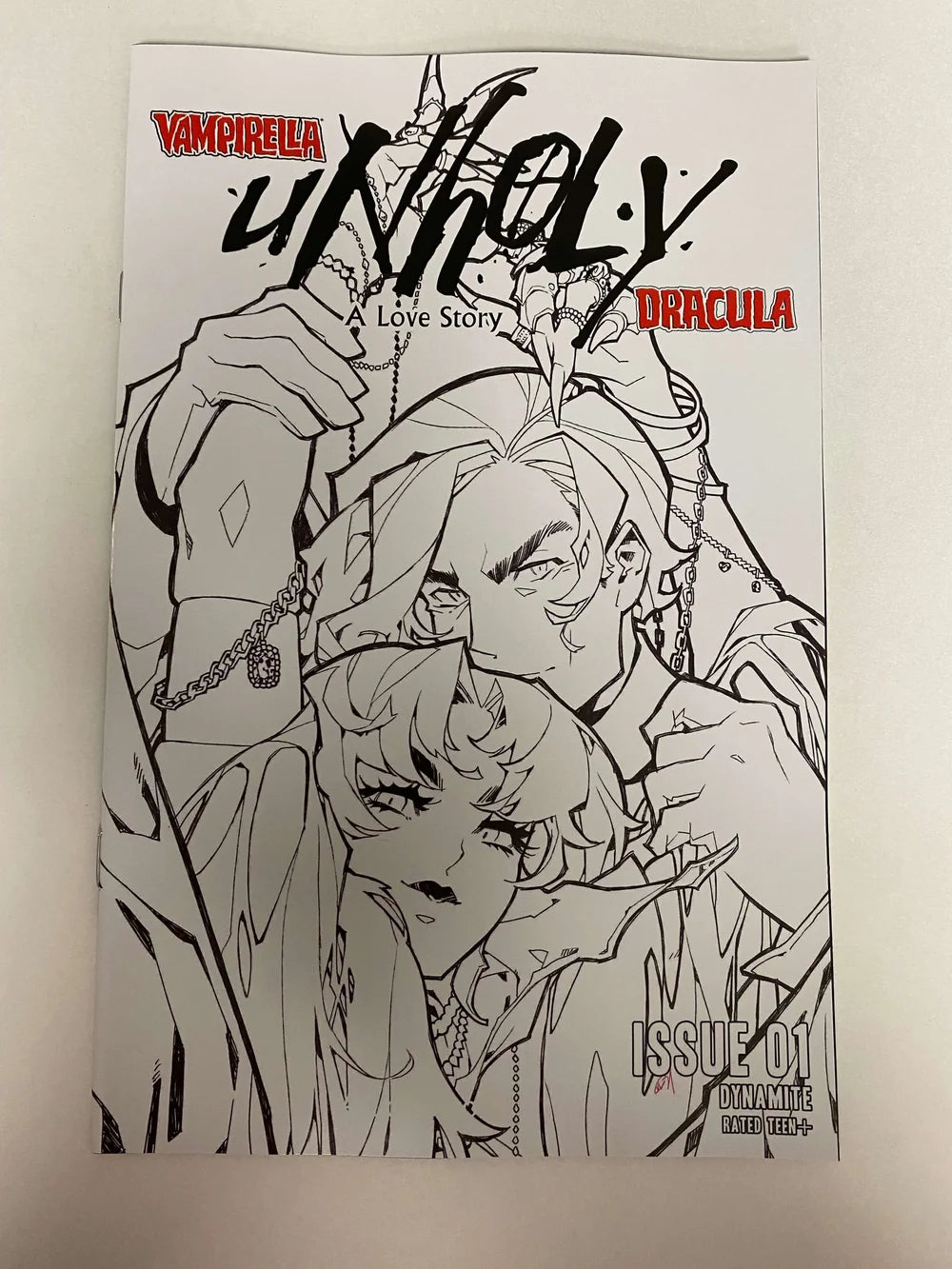 VAMPIRELLA DRACULA UNHOLY #1 NM 1:25 B/W Rose Besch Variant