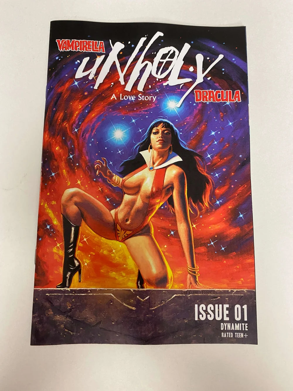 VAMPIRELLA DRACULA UNHOLY #3 NM 1:10 Greg Hildebrandt Variant