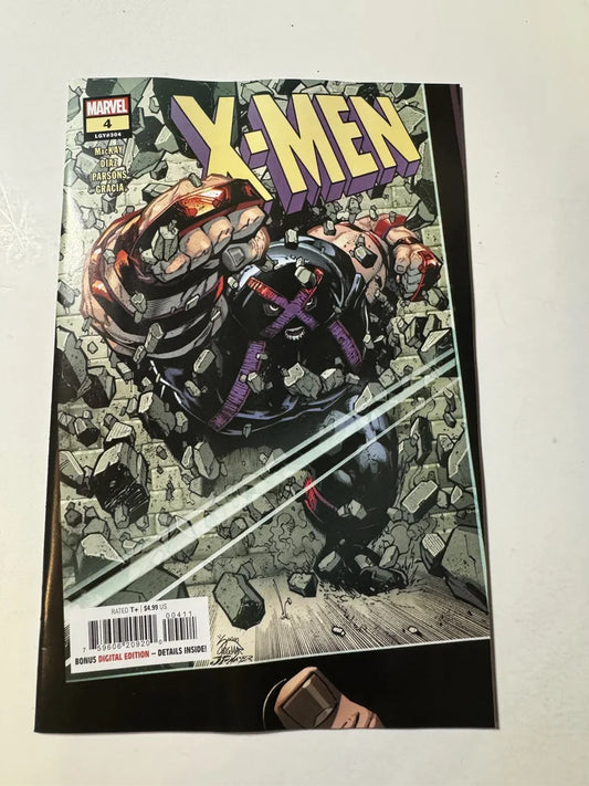 X-MEN #4 Vol 6 NM Stegman Cover