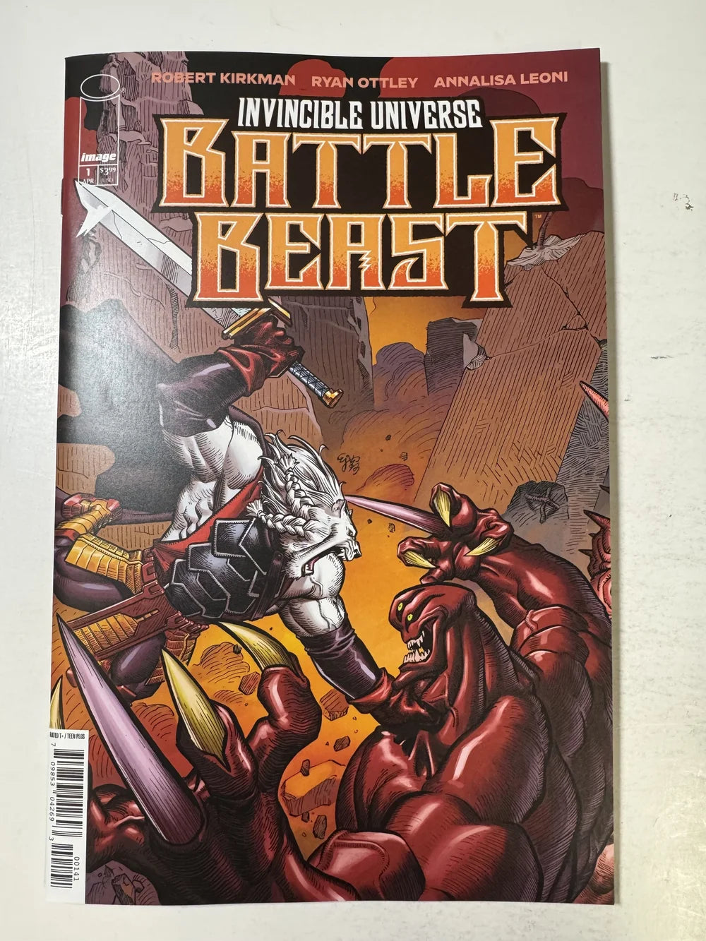 Invincible Universe BATTLE BEAST #1 NM 1:10 Variant