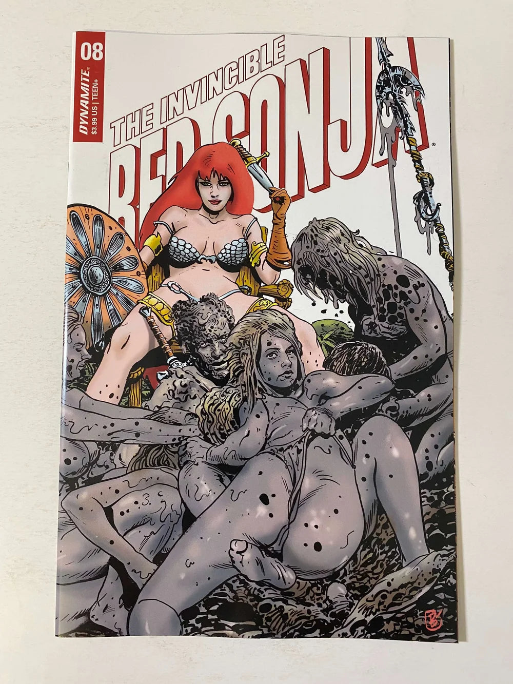 INVINCIBLE RED SONJA #8 NM Broxton Variant