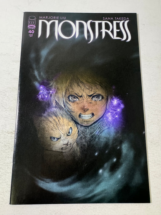 MONSTRESS #38 NM