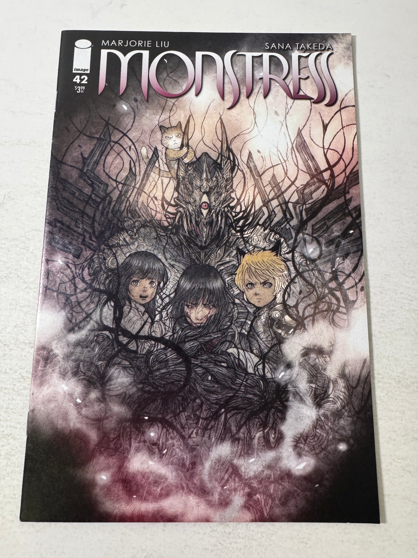 MONSTRESS #42 NM