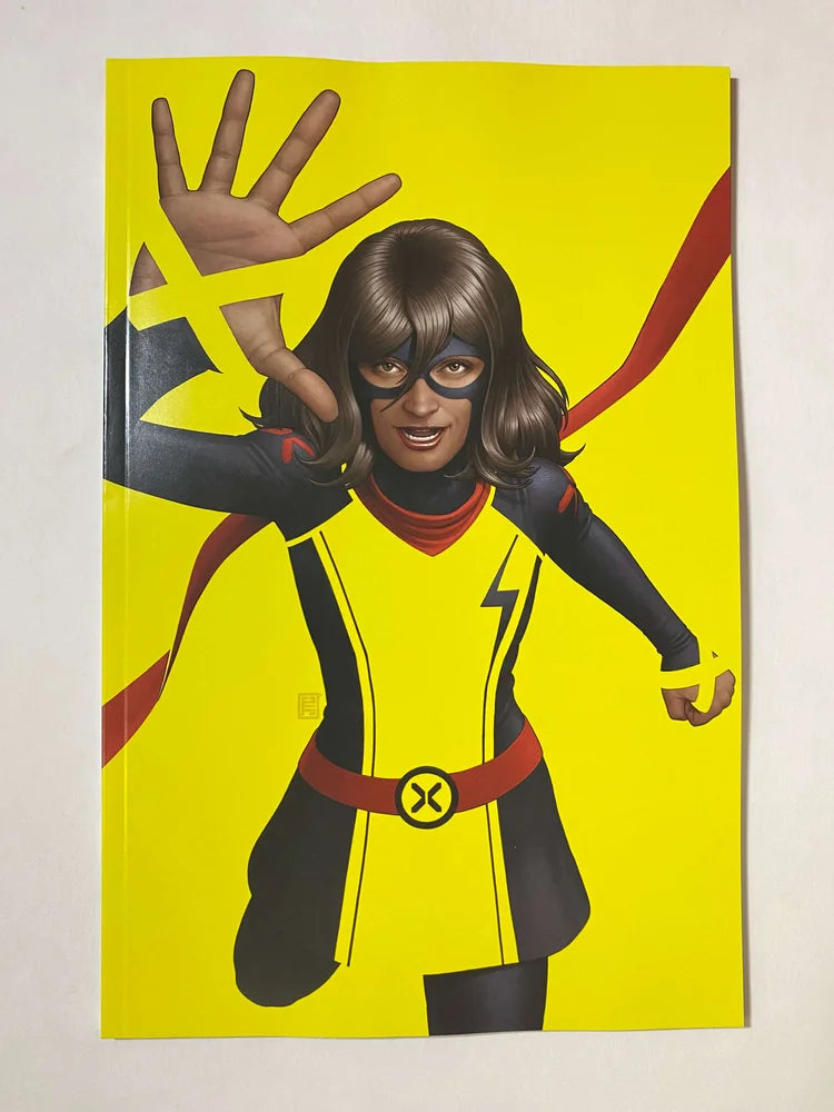 AMAZING SPIDER-MAN #31 Vol 6 NM Jonathan Tyler Christopher Ms Marvel Variant