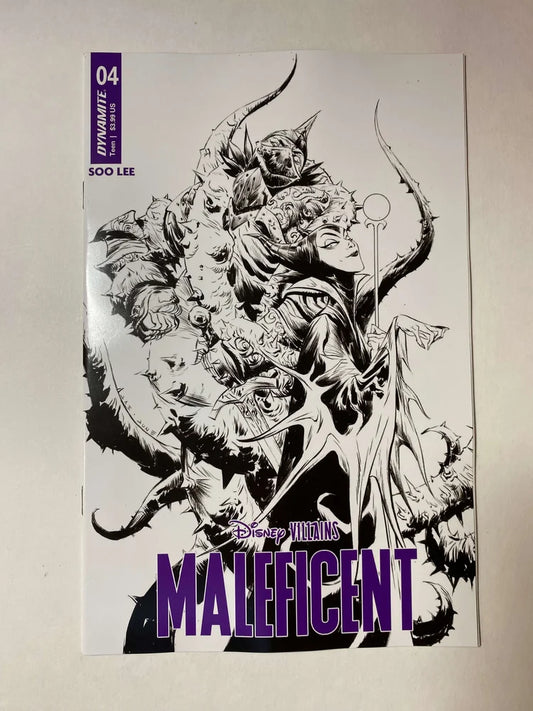 DISNEY VILLAINS : MALEFICENT #4 NM 1:10 B/W Jae Lee Variant
