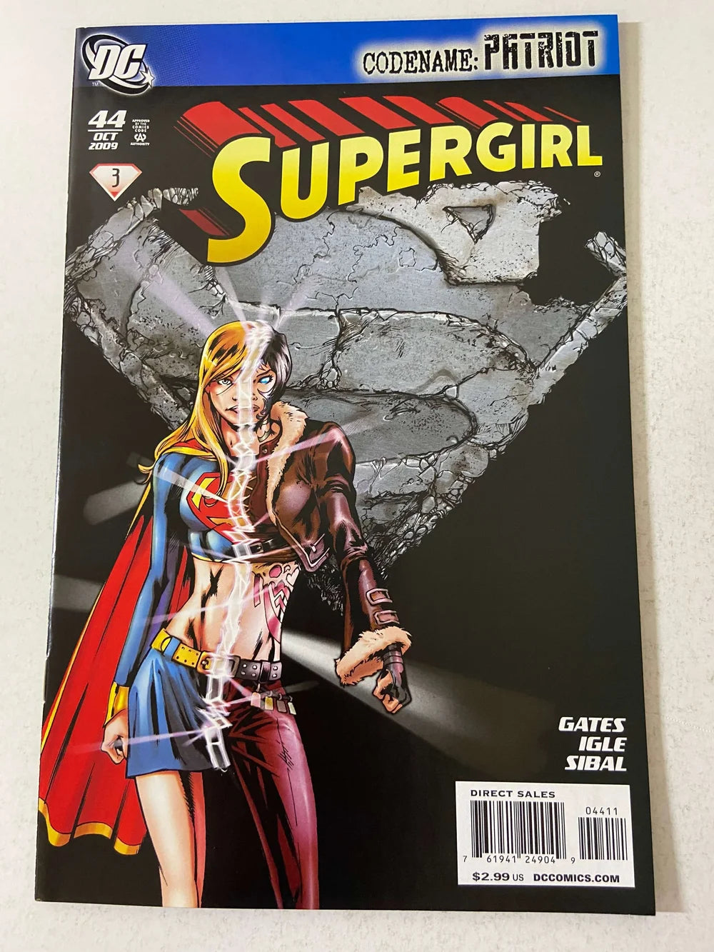 SUPERGIRL #44 Vol 5 NM-